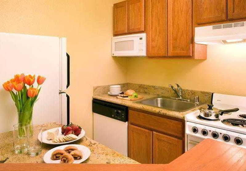 Towneplace Suites Los Angeles Lax Manhattan Beach Hawthorne Ngoại thất bức ảnh